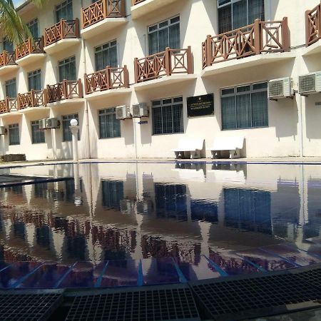 Hotel Seri Malaysia Куантан Экстерьер фото