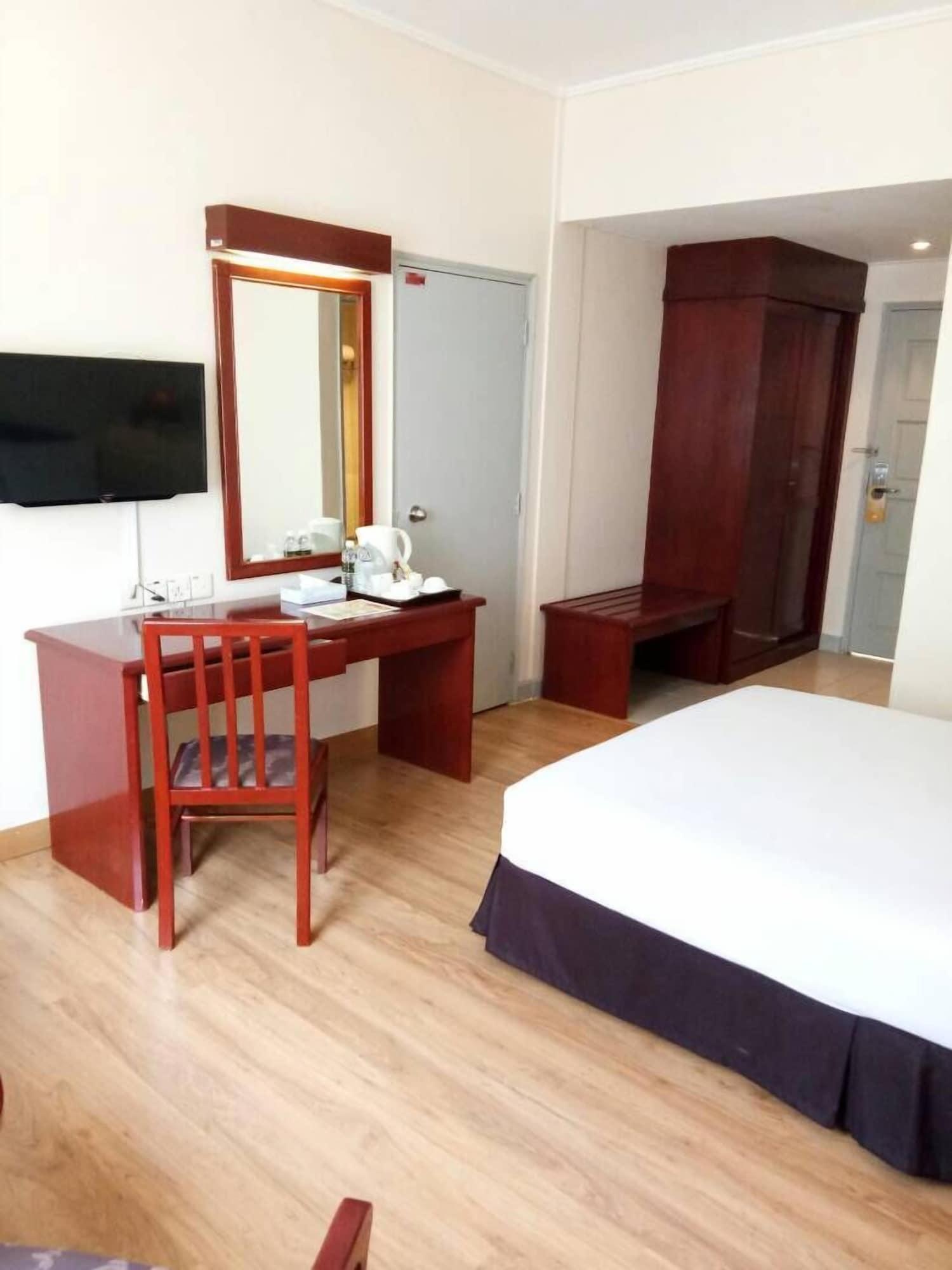 Hotel Seri Malaysia Куантан Экстерьер фото