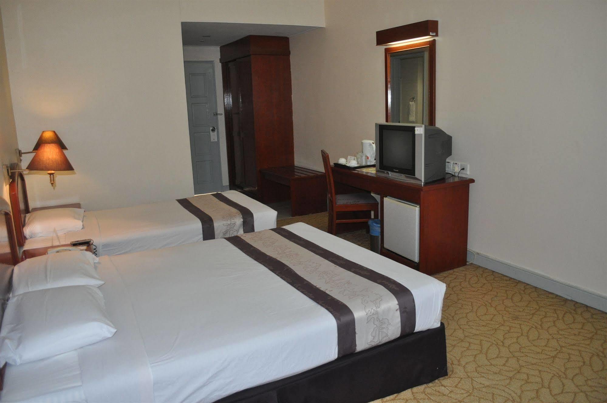 Hotel Seri Malaysia Куантан Экстерьер фото