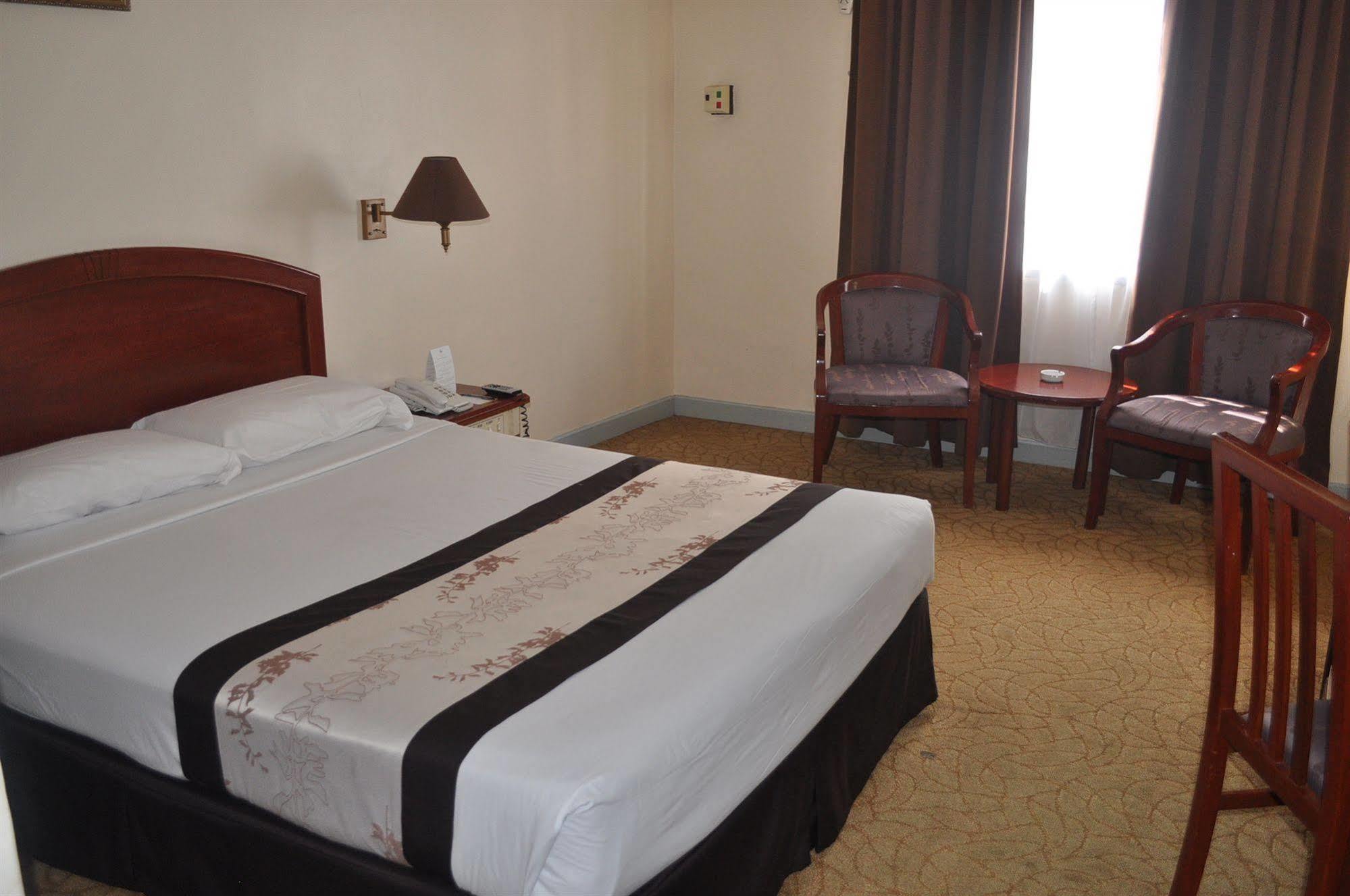 Hotel Seri Malaysia Куантан Экстерьер фото